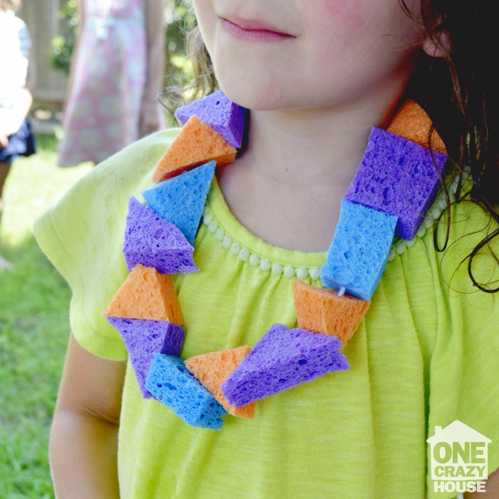 sponge necklace