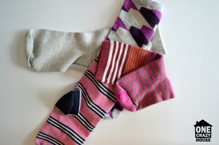 50 věci, které musíte hodit-neodpovídající ponožky