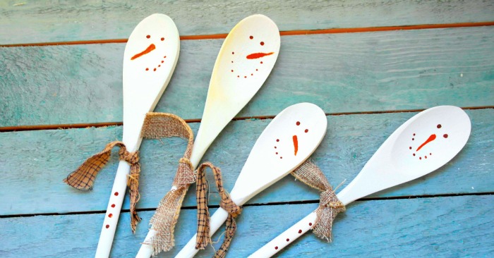 Easy Primitive Style Wooden Spoon Snowmen