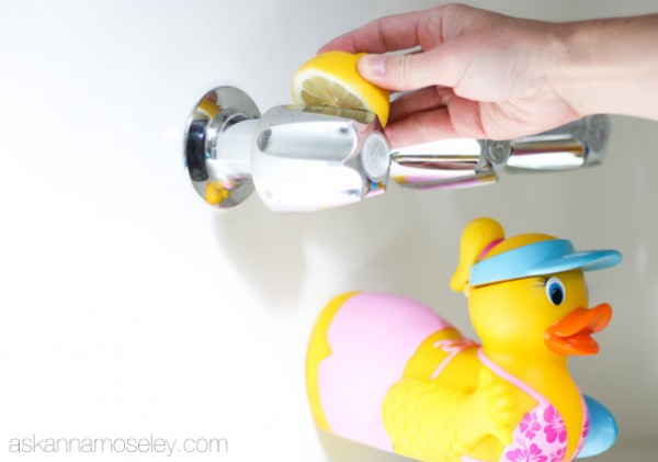 bathroom cleaning tips 10