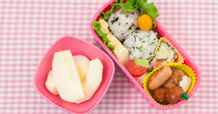 ROCK YOUR KIDS' LUNCH WITH THESE UPDATED BENTO BOX STYLES