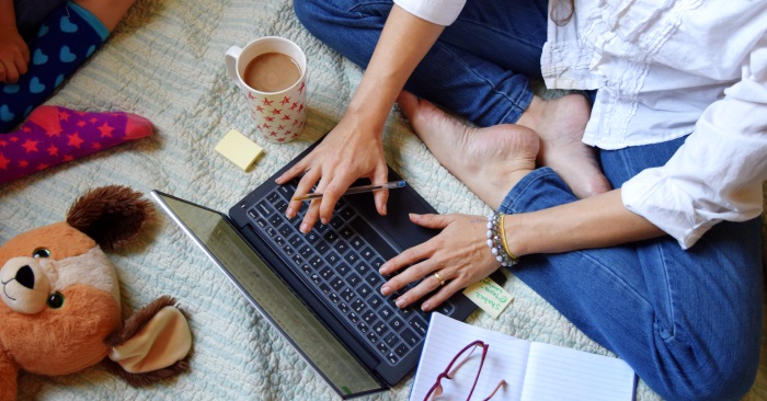 8 Jobs You can Do from Home in Your PJs