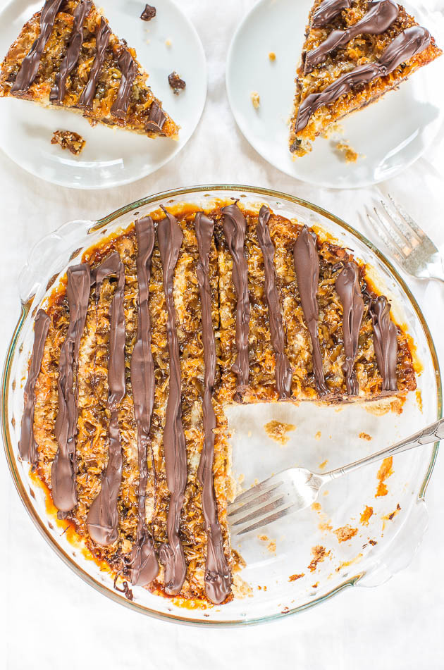 Samoas Cookie Pie | Averie Cooks