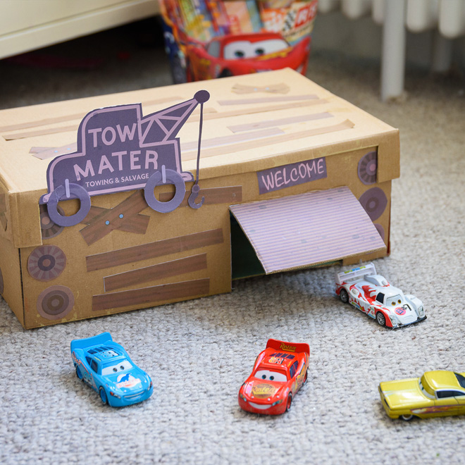 garage-for-toy-cars
