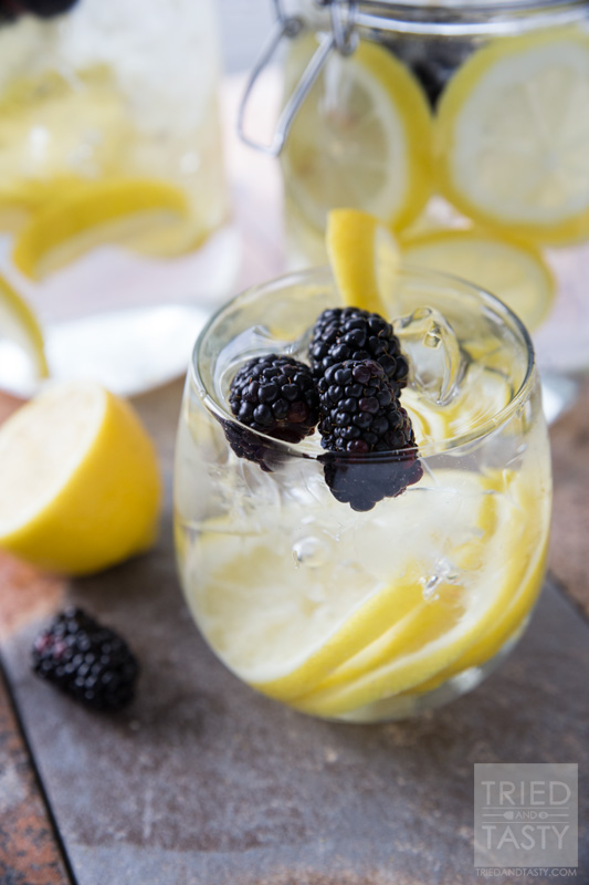 blackberry-lemon-infused-water