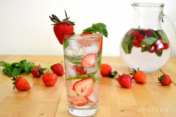 strawberry-basil-water