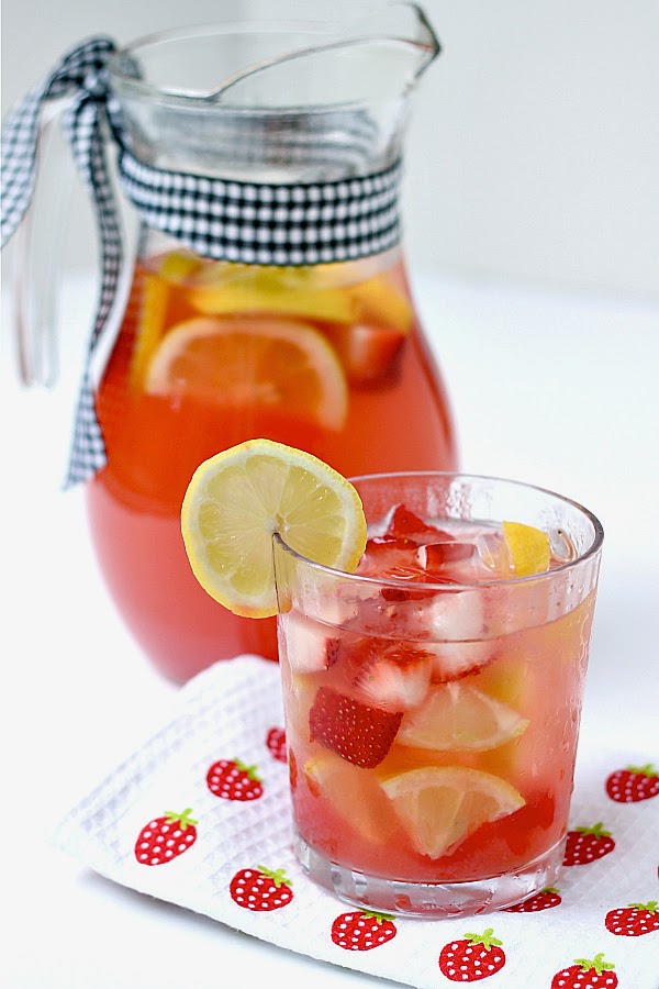 strawberry-watermelon-infused-water