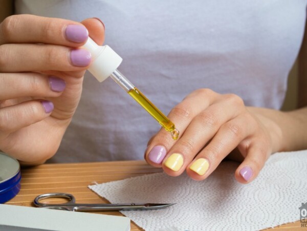 15 Unusual Ways to Olive Oil - Cuticle Care