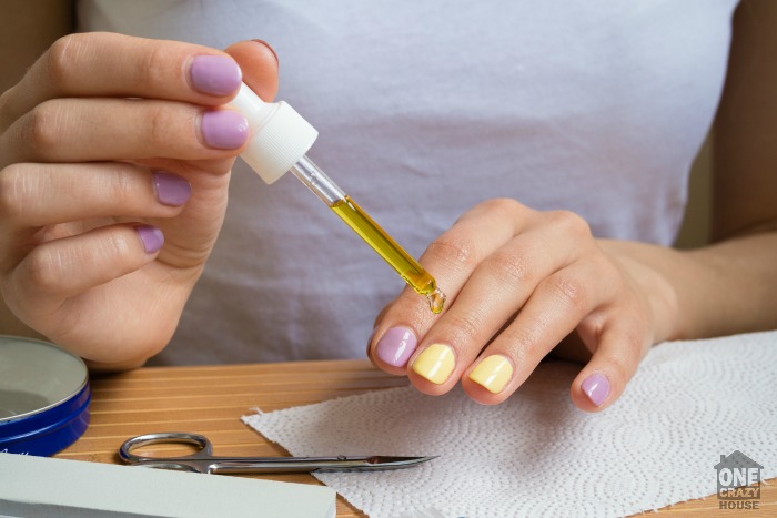 15 Unusual Ways to Olive Oil - Cuticle Care