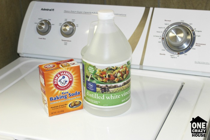 DIY Washing Machine Cleaning with Baking Soda