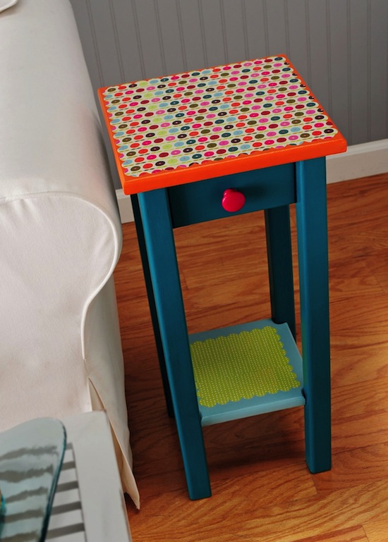 Mod Podge Table by Mod Podge Rocks