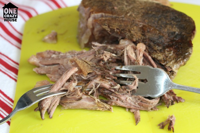 Shredded Slow Cooker BBQ Beef