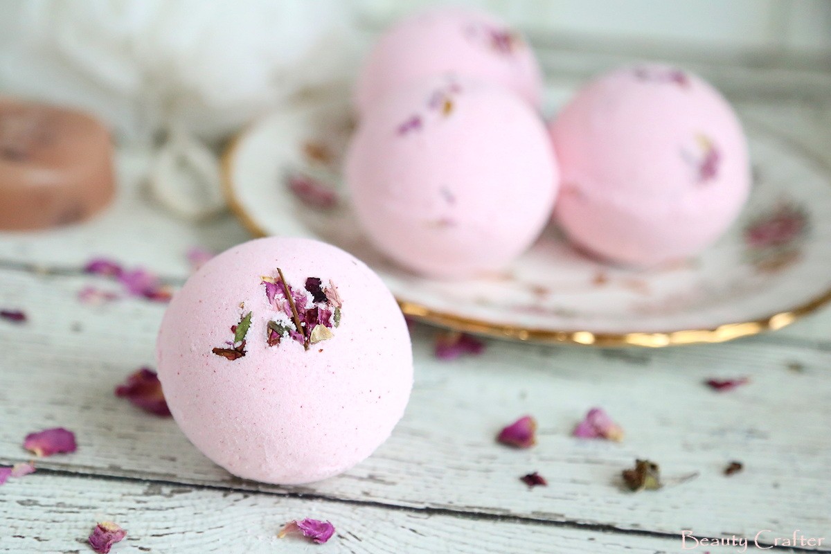 DIY Fizzy Bath Bombs - Rose Bath Bomb- Beauty Crafter