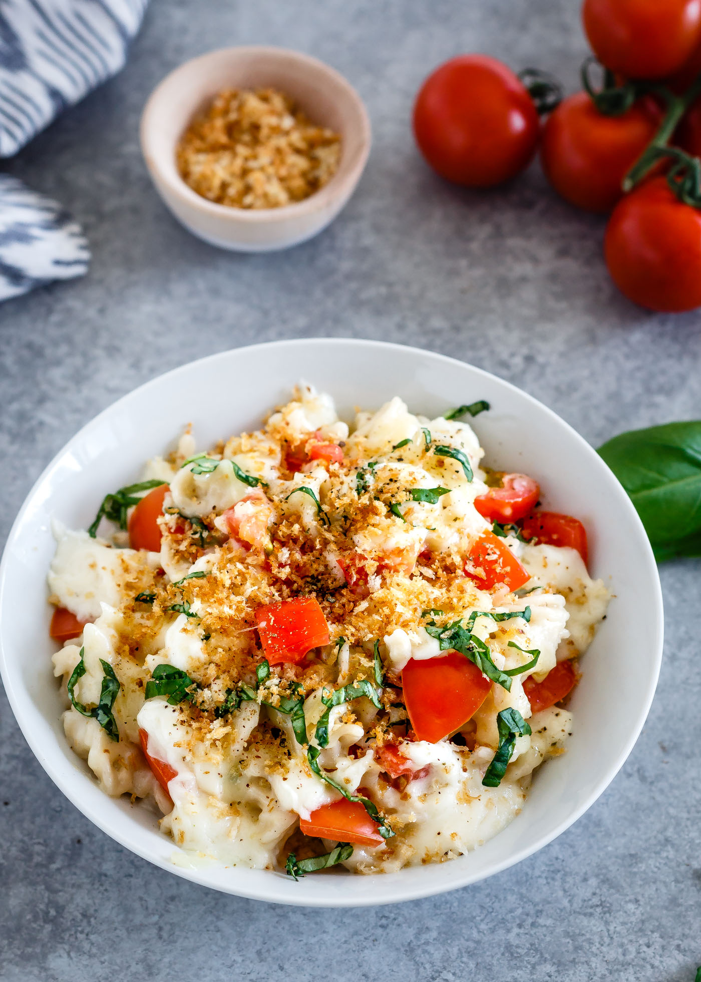 Vegetarian Main Dishes - Caprese Mac and Cheese- Le Petit Eats 