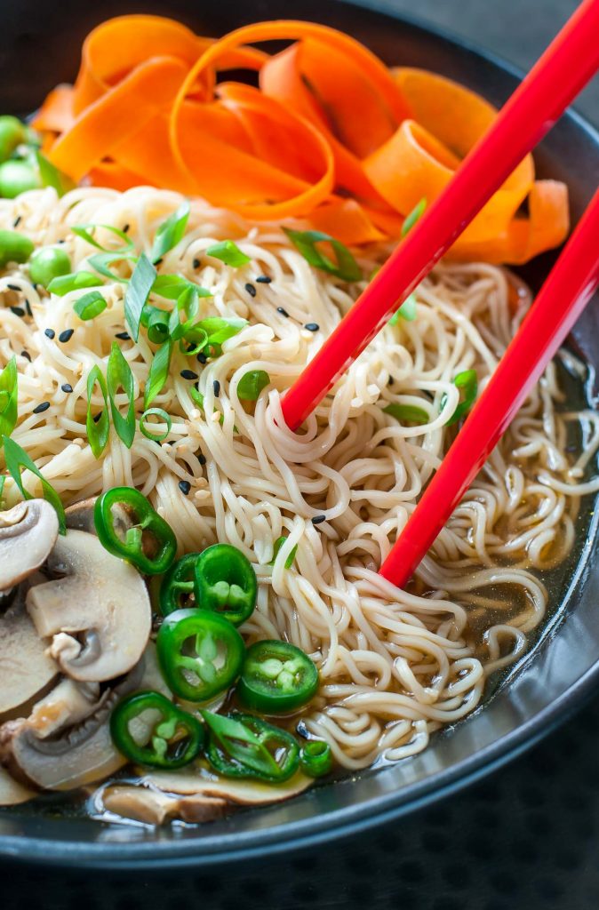 Ramen Noodle Recipes - Vegan Ramen Bowl- Peas and Crayons 