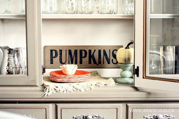 Pumpkins Sign