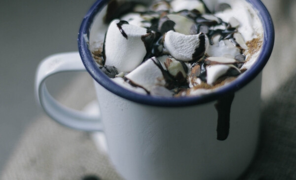 toppings for hot chocolate, best hot chocolate toppings