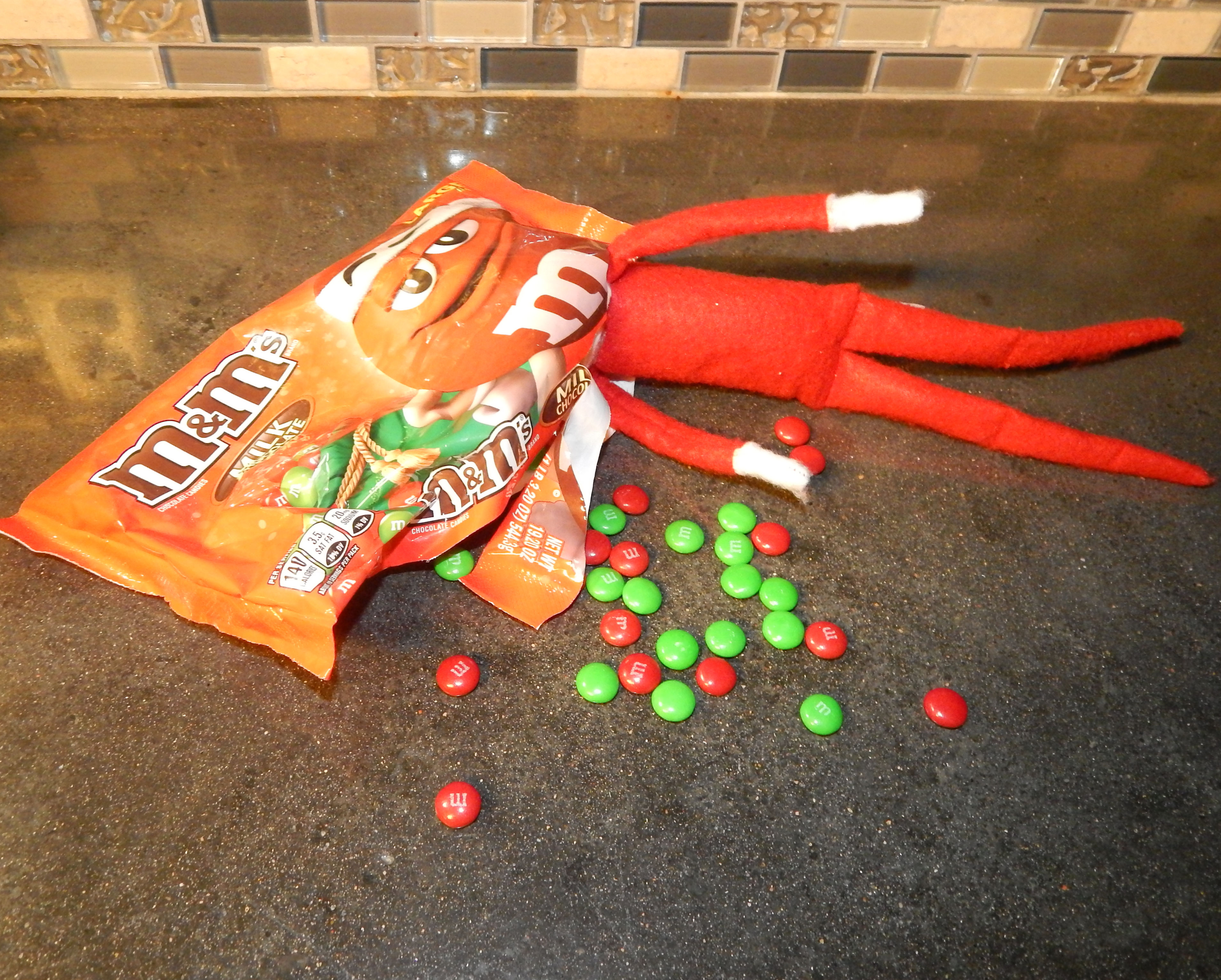 Elf On The Shelf Ideas That Use Food