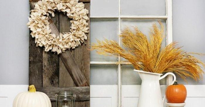 15 Farmhouse-Style DIY Fall Decor Ideas Anyone Can Make