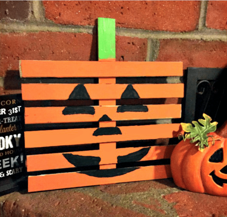 14 Warm and Cozy Fall Wood Projects For The Home