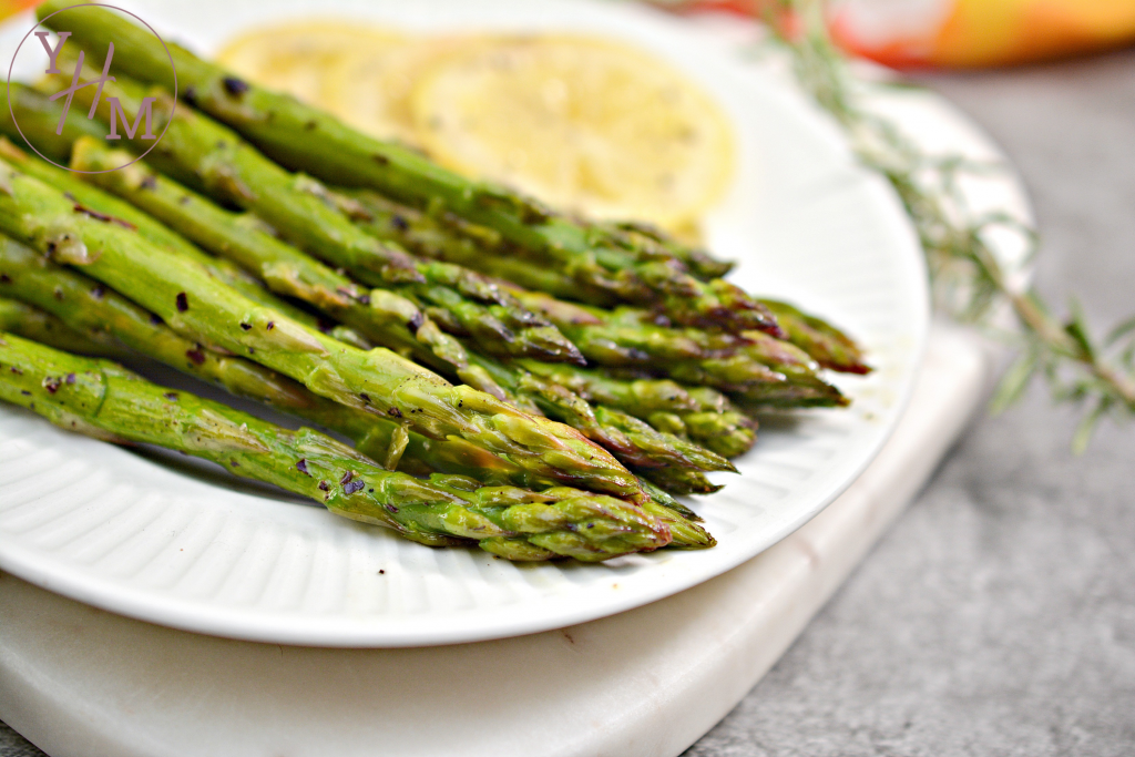 lemon herb oven-roasted asparagus