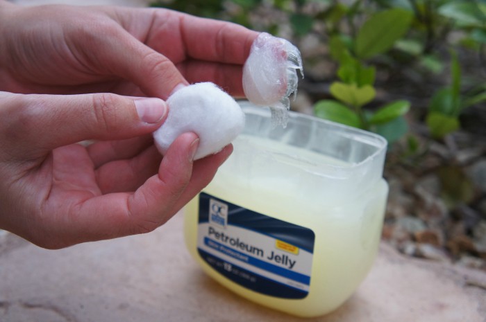 17 Homemade Fire Starters To Keep You Toasty - start a fire with petroleum jelly and cotton balls 