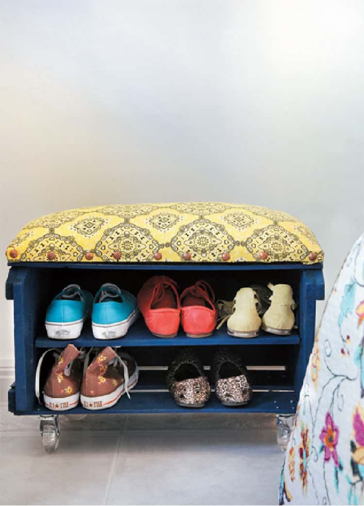 shoe rack and bench from wooden crates