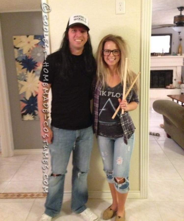 Easy couples costumes - waynes world costumes