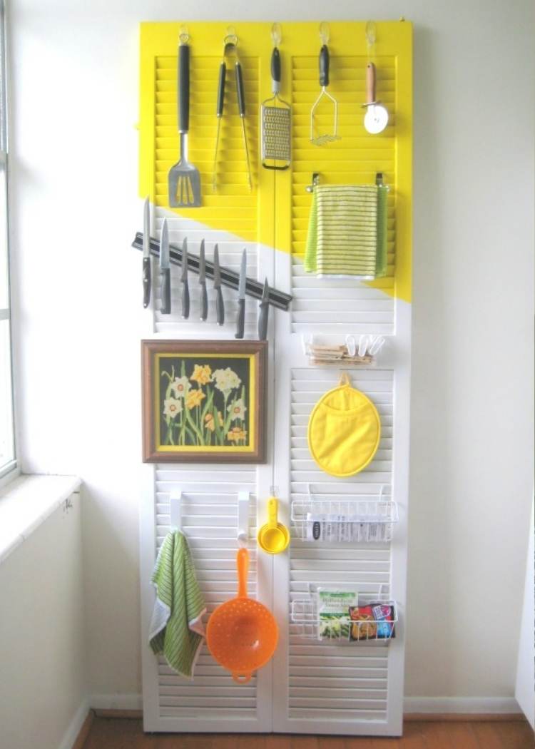 Reuse old doors - door kitchen organizer