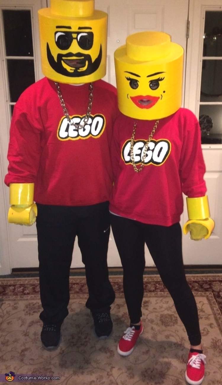 17 DIY Easy Couples Costumes For a