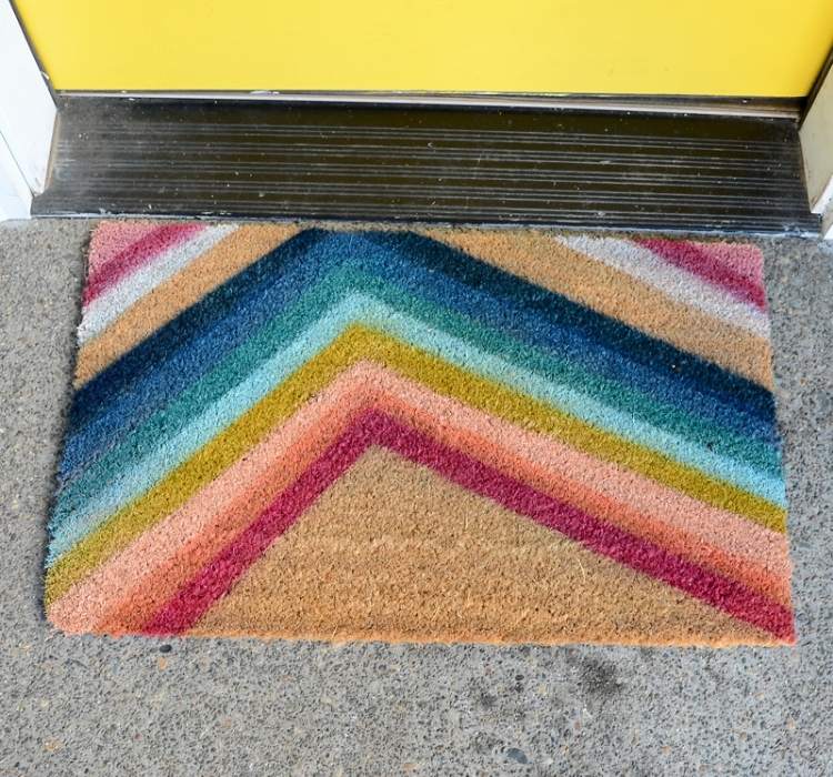 Picture of DIY painted doormat