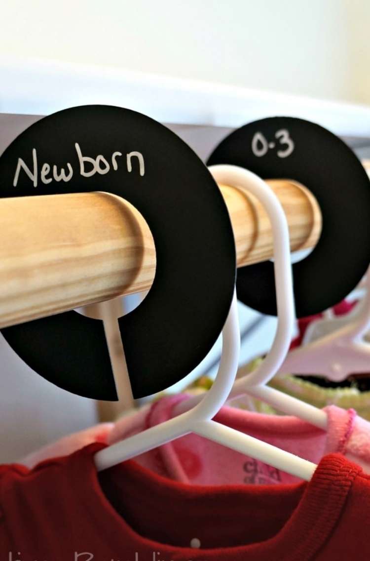 Baby closet dividers