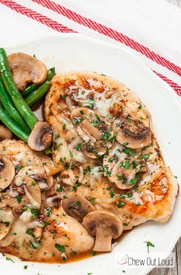 OneCrazyHouse Cheesecake Fac tory Copycat recipes plate of chicken with mushroom sauce with green beans