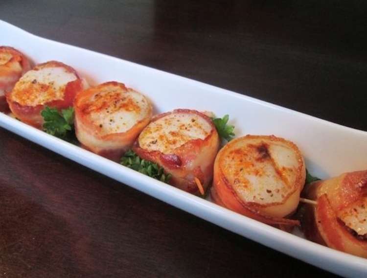 OneCrazyHouse Red Lobster Copycat recipes Long rectangular plate with bacon wrapped scallops