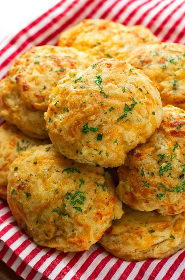 OneCrazyHouse Red Lobster Copycat recipes pile of red lobster biscuits on a cloth