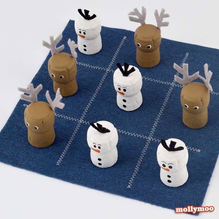 Wine Cork Crafts DIY Tic Tac Toe Game for Kids