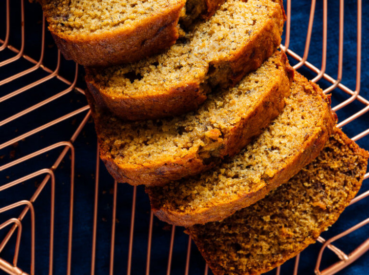 use real vanilla in this overripe banana breakfast bread