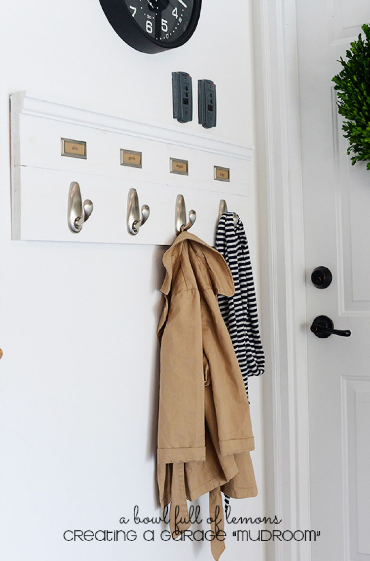 apartment decorating with command hooks