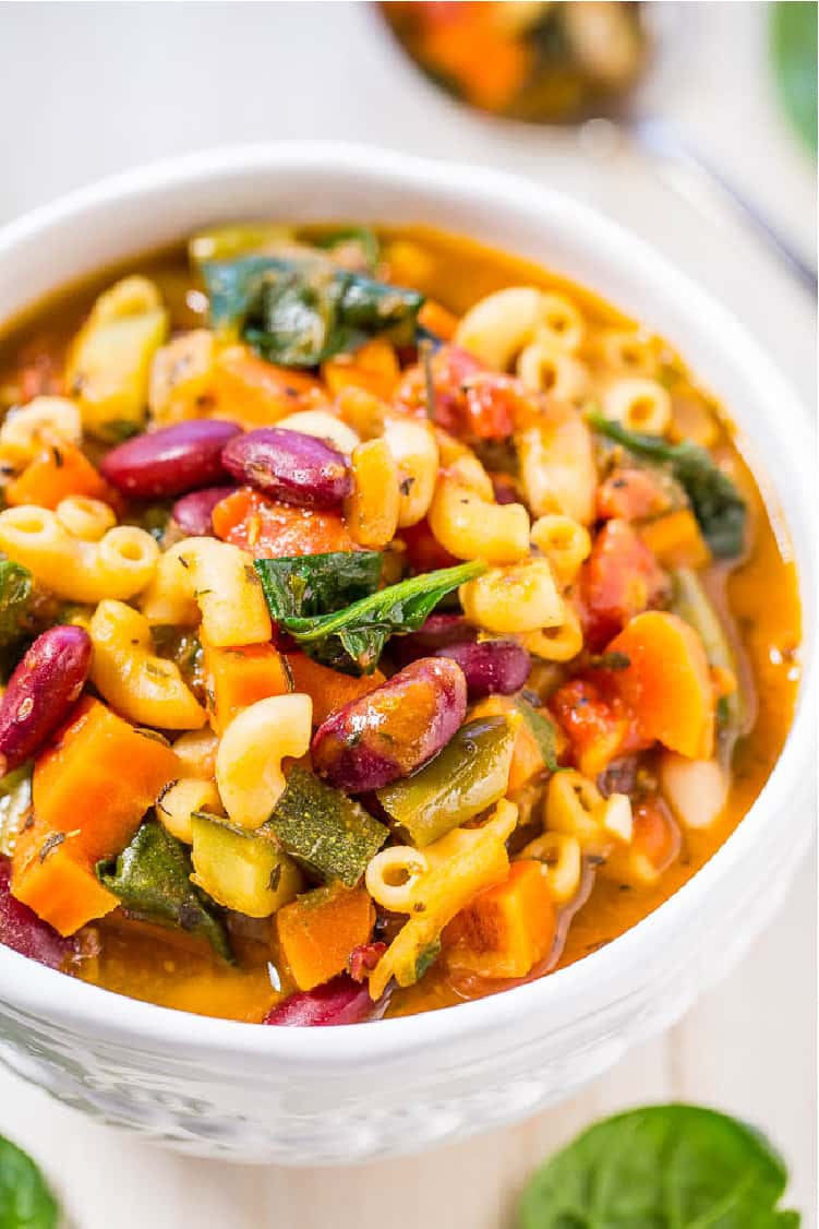 Olive Garden’s Minestrone Soup Copycat quick meal close up