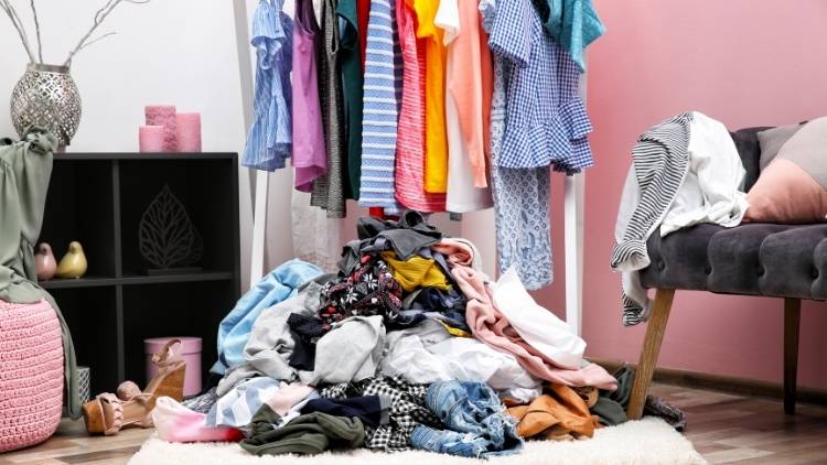 18 Ways to Store Clothes (Not In a Pile)