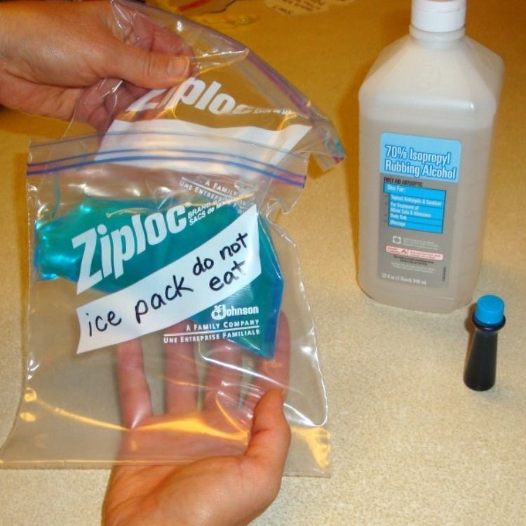 homemade rubbing alcohol ice pacs