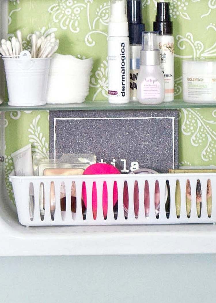 Medicine Cabinet Organizer from 30daysblog