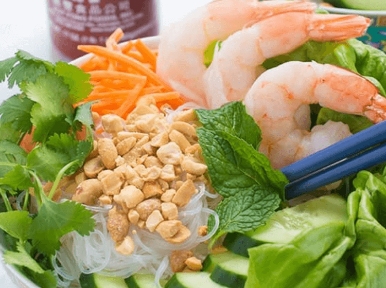 no cook rice noodles make a great summer dinner