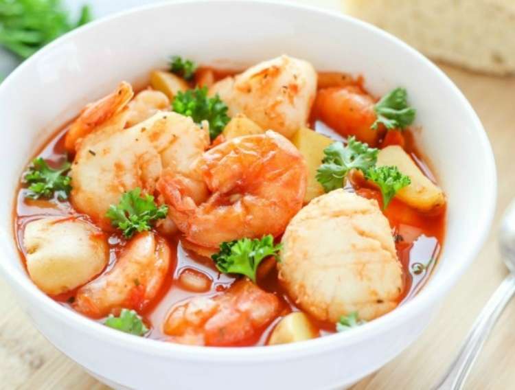 Slow-Cooker Seafood Stew