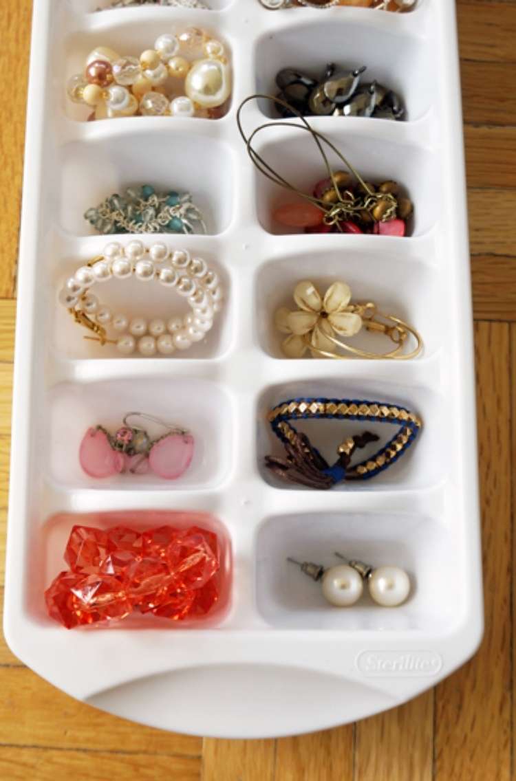 OneCrazyHouse DIY Home Organization ice cube maker being used to store jewelry in each compartments