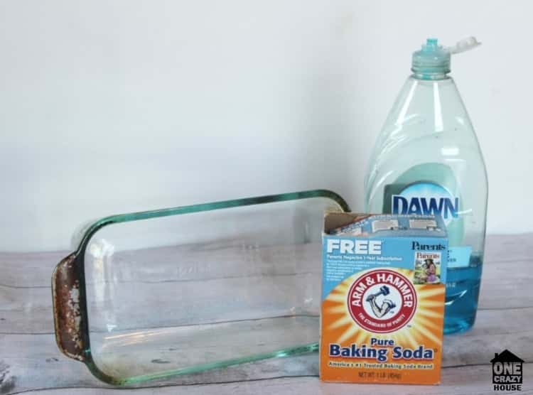 Use a paste of Dawn and baking soda to remove stains from glass bakeware