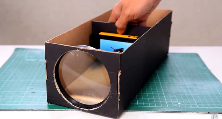 Phone Projector That is Made From A Shoebox and a Few Office Supplies