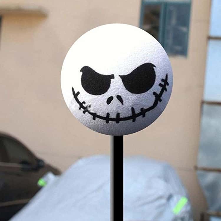 Car antenna topper gadget