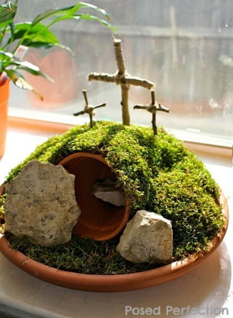 Crafty Easter Garden For Easter Decorations