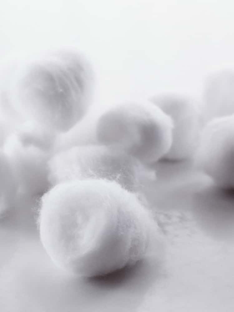 Soak cotton wool in rubbing alcohol and use it to clean stainless steel objects